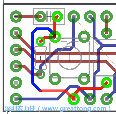 為了要?jiǎng)?chuàng)造一個(gè)電路通道，首先要先點(diǎn)擊重置開關(guān)的連結(jié)點(diǎn)進(jìn)行布線，在電路板的背面繪制線路直到其它線路前的乾淨(jìng)區(qū)域。