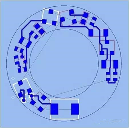 (b)基于最佳形狀的自動(dòng)布線器(完成了56.3%的導(dǎo)線布線)；