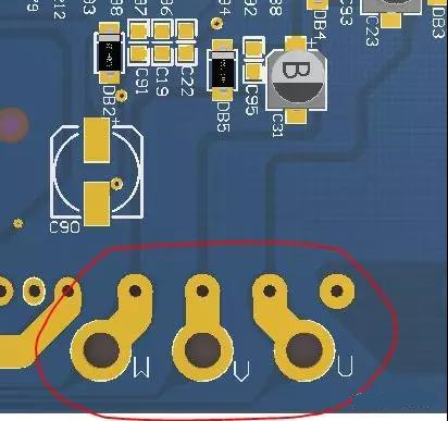 PCB設(shè)計不僅可以將PCB實現(xiàn)為即插即用的插件，而且可以增加焊料的厚度以達到過大電流的目的。